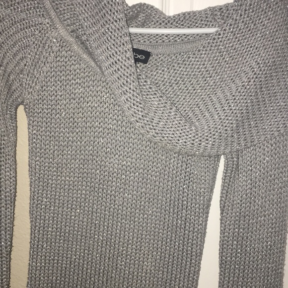 Sweater - Picture 4 of 4
